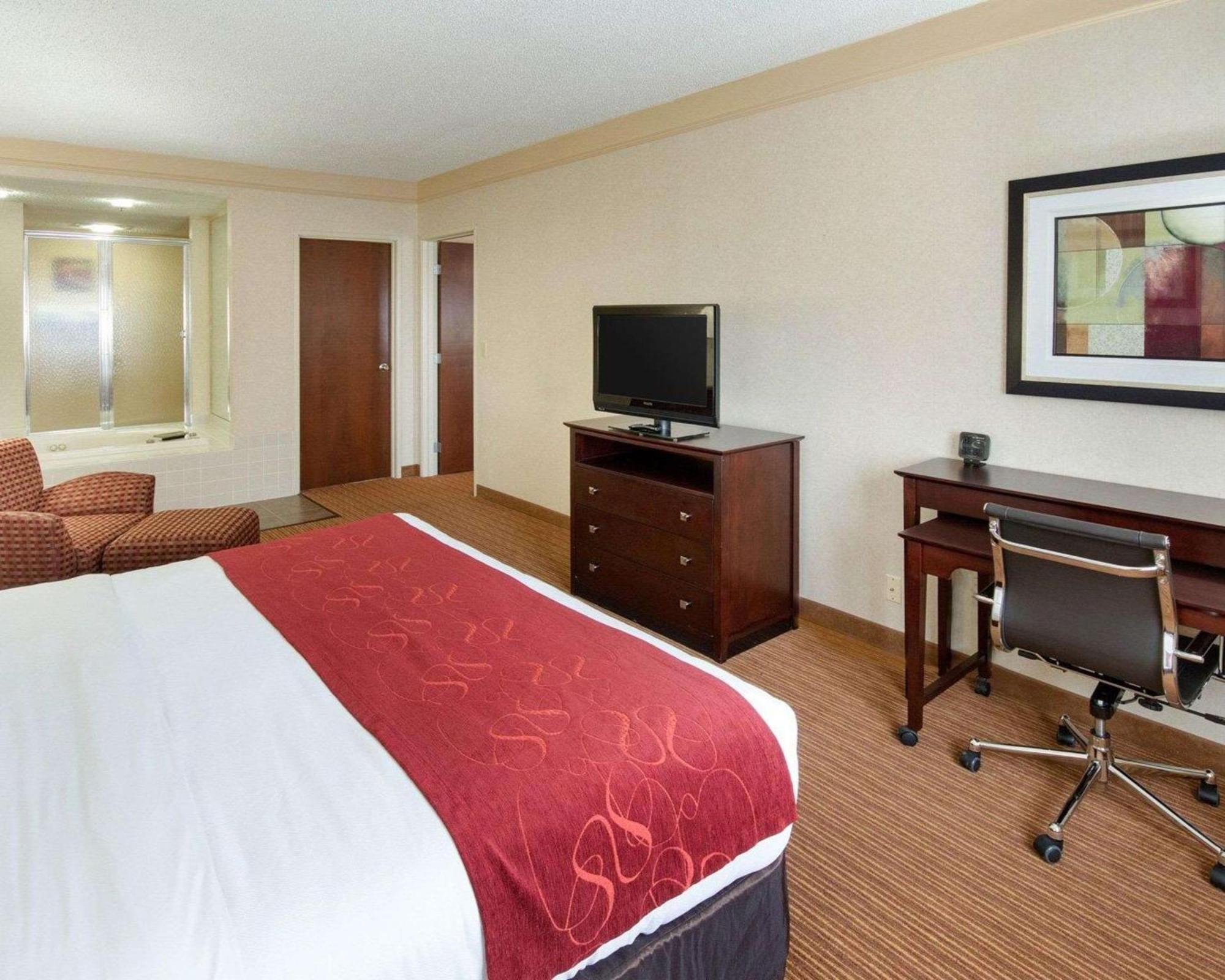 Comfort Suites Parkersburg South Mineral Wells Exterior photo