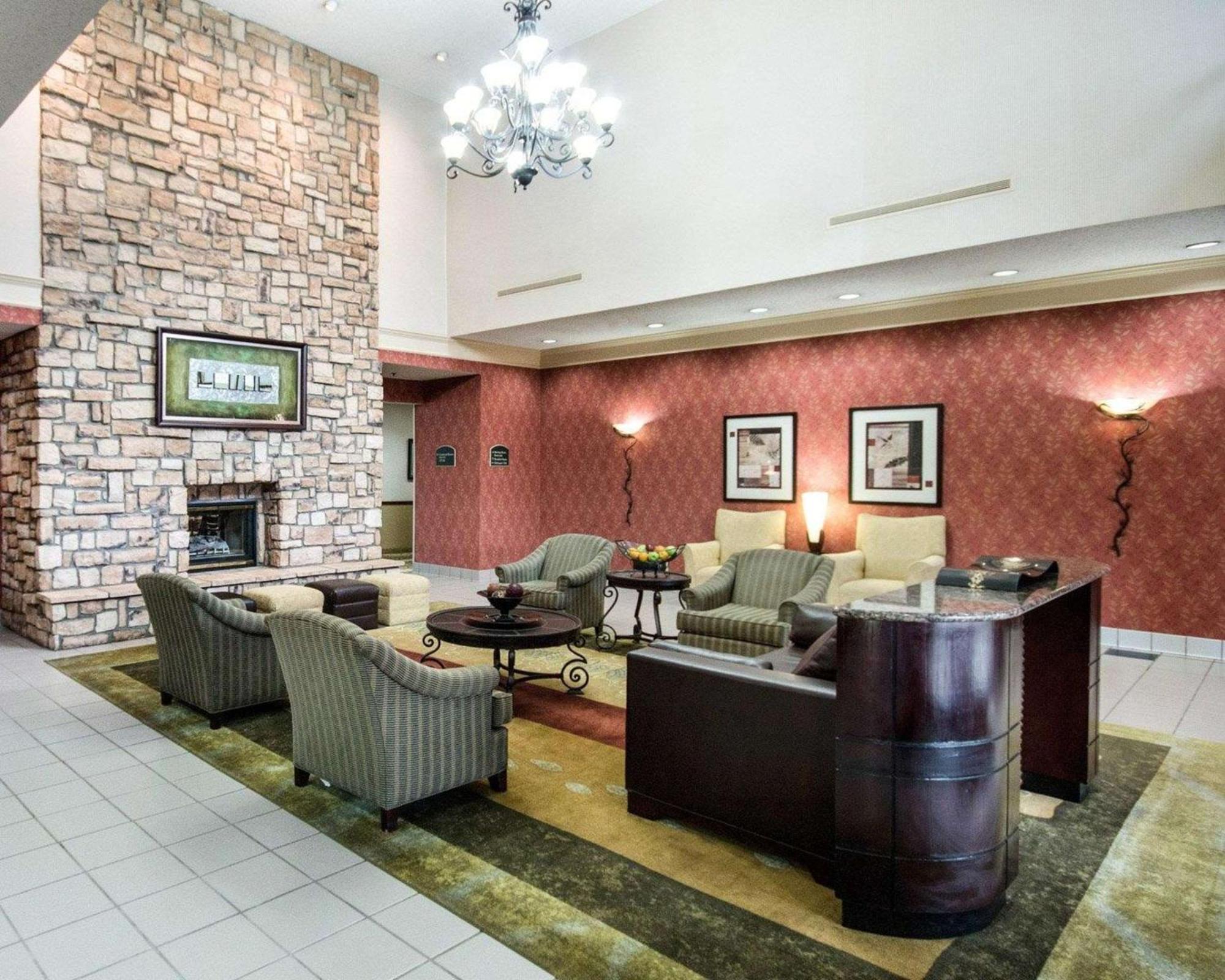 Comfort Suites Parkersburg South Mineral Wells Exterior photo